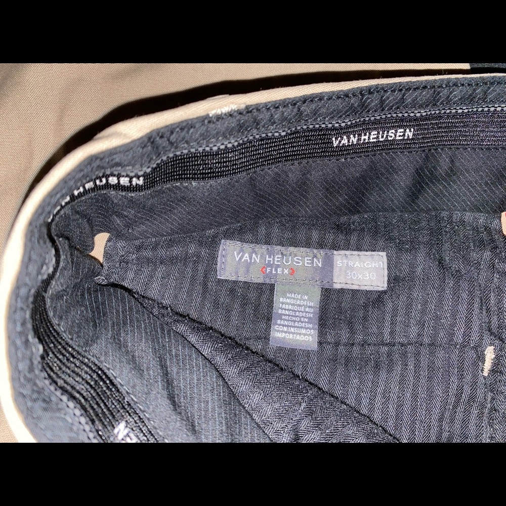 VAN HEUSEN, STRAIGHT KHAKI PANTS, 30X30